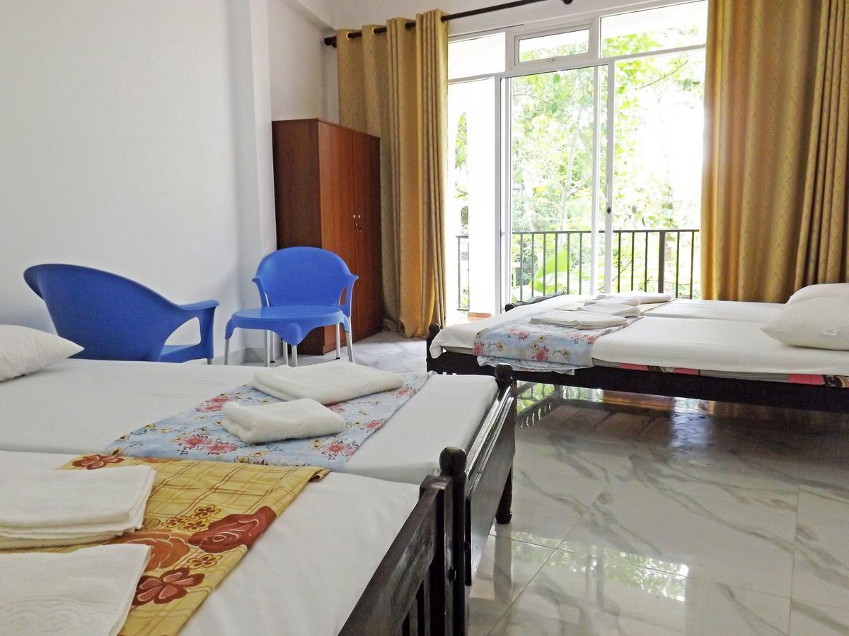 Hotel "Diana" Хикадува Екстериор снимка